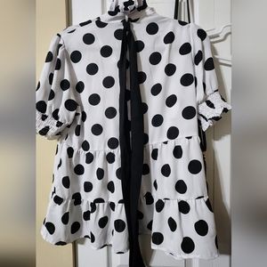 New York and Company Polka-dot Front Tie Top | Size M